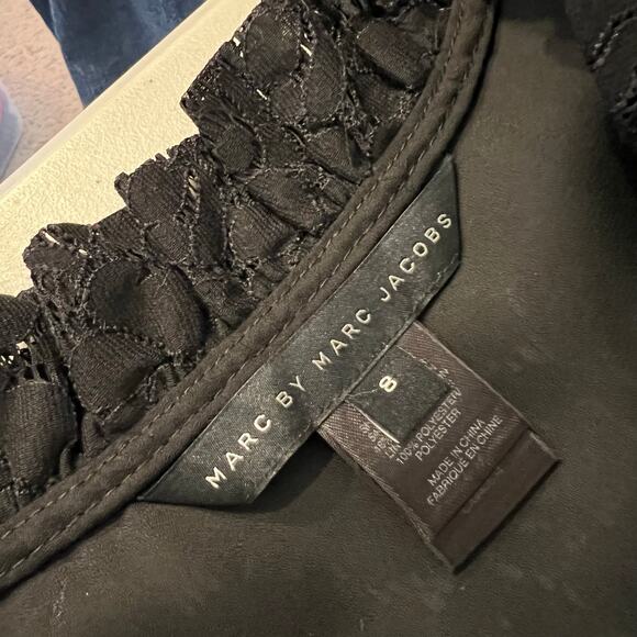 Marc Jacobs Black Lace Ruffled Bow V Neck Sleeveless Knee Length Dress Size 8 - Picture 8 of 14